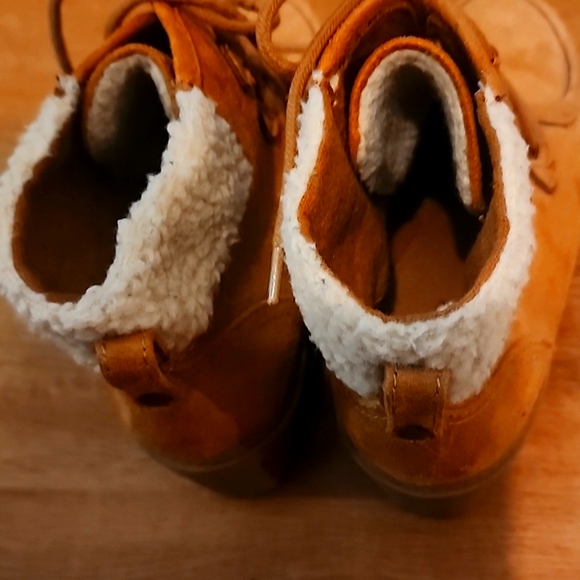 Mad Love Boots - Picture 4 of 6